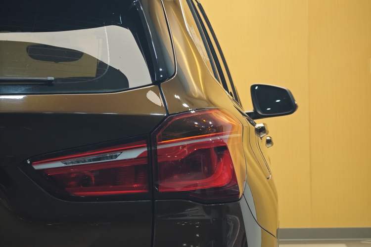 Used BMW X1 2016 sDrive18Li Luxury Model Exterior 10