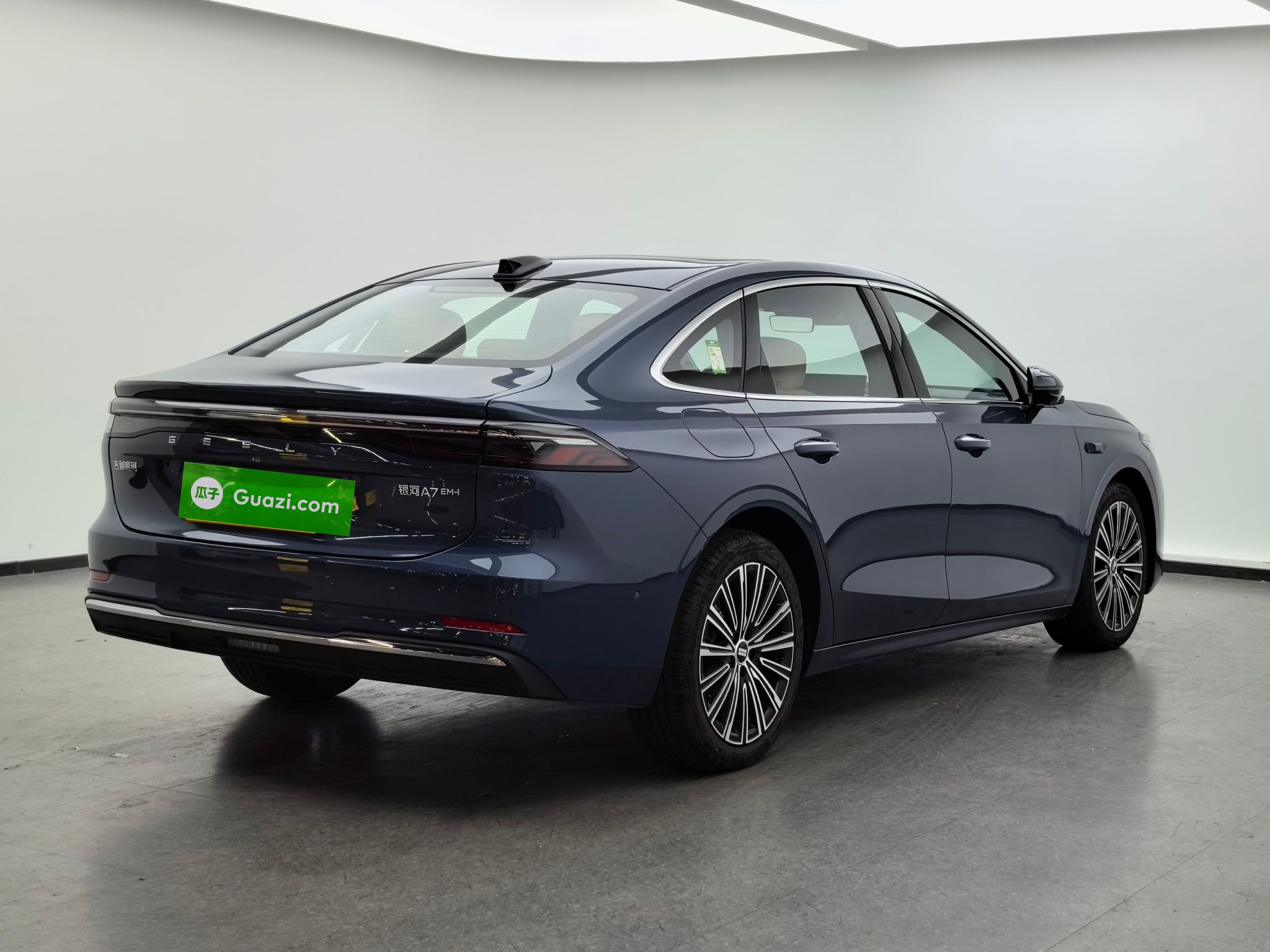 Geely Galaxy A7 2025 Model EM-i 150km Starship Edition — снимка 13