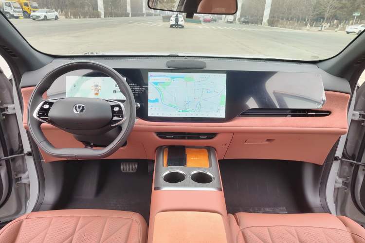 Used Changan CS75 PLUS 2025 4th Generation 1.5T New Blue Whale Smart Flagship Version
