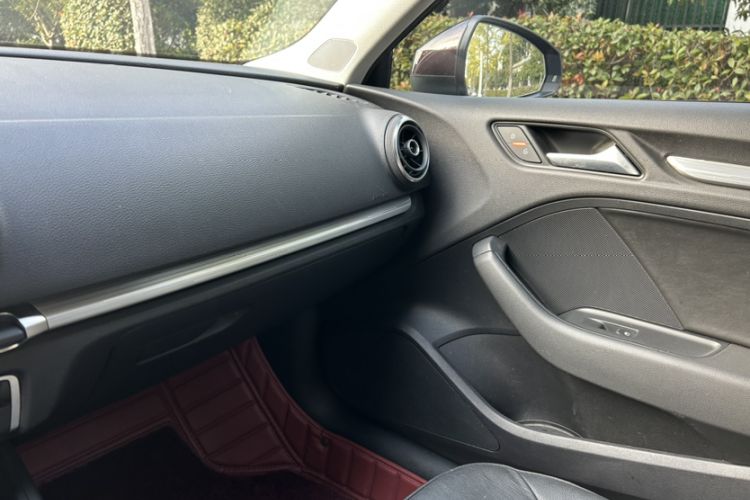 Used Audi A3 2015 Sportback 35 TFSI Millionth Anniversary Comfort Model
