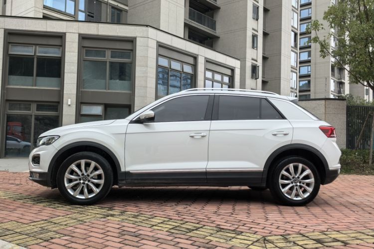 Used Volkswagen T-ROC 2022 280TSI DSG Two-Wheel Drive Elite PLUS