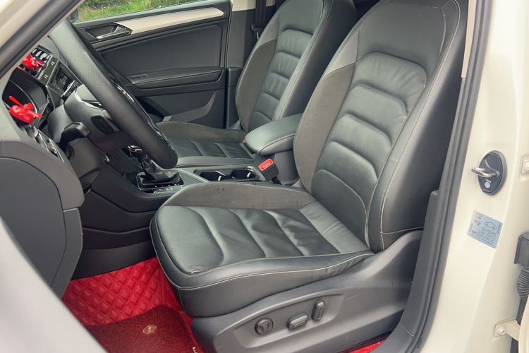 Used Volkswagen Tiguan L 2019 330TSI Automatic Two-Wheel Drive Smart Luxury Version China V Emission Standard