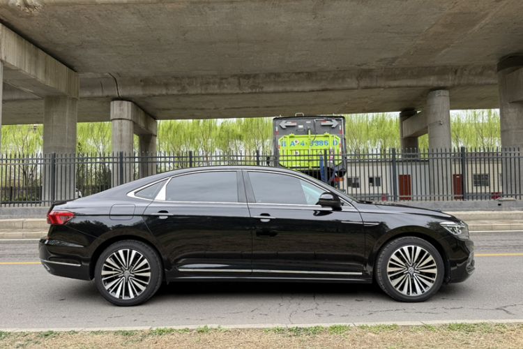 Used Volkswagen Passat 2020 330TSI Luxury Edition China VI Exterior 1