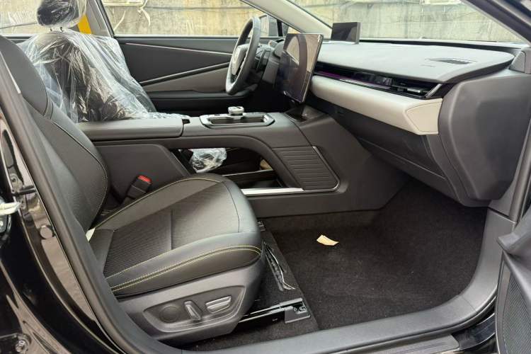 Used Toyota bZ5 2025 Model 550 PRO Smart Driving Edition
