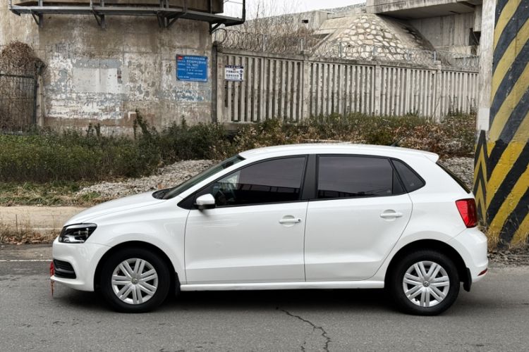 Used Volkswagen Polo 2016 1.4L Automatic Trendy Model