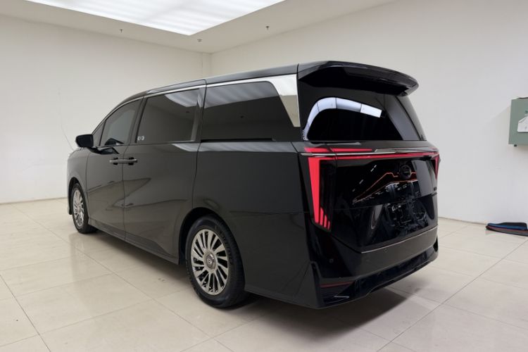 Used GAC Trumpchi M8 2025 Zongshi Series Super Hybrid Edition
