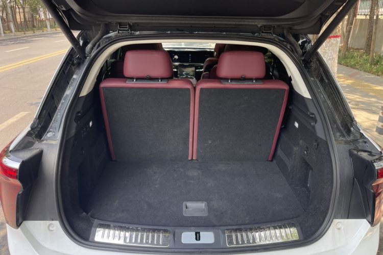 Used Hongqi E-HS9 2022 660 km Range Flagway Edition Six Seats
