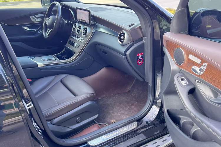 Used Mercedes-Benz GLC 2022 Second Facelift GLC 260 L 4MATIC Luxury Edition