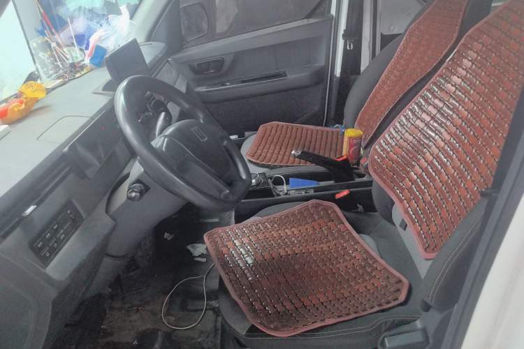 Used Farizon Xingxiang V 2024 Star Enjoy V6E Feature Edition Xuanwu 41.055 kWh
