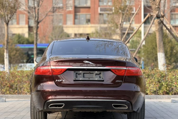 Used Jaguar XFL 2019 XFL 2.0T 250 PS Two-Wheel-Drive Luxury Edition