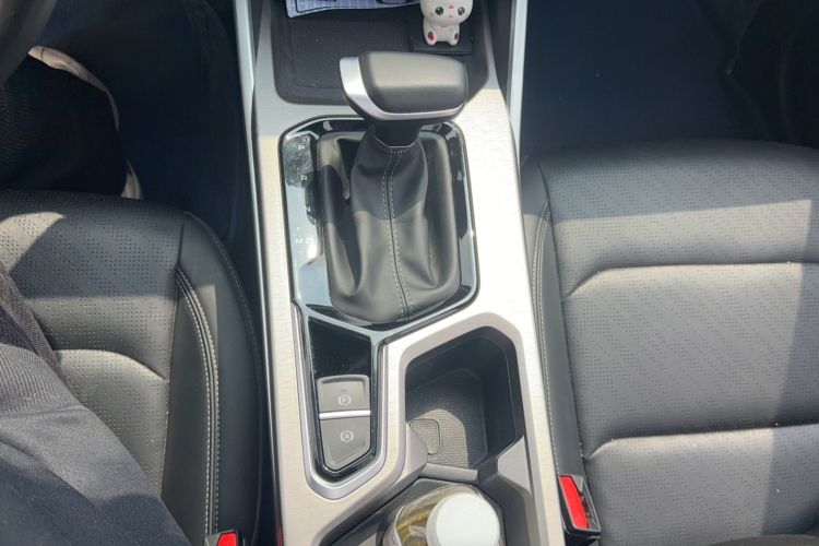 Used Geely Auto Emgrand 2023 4th Generation Champion Edition 1.5L CVT Prestige Model
