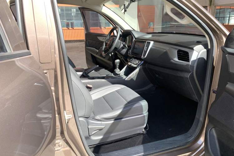 Used Great Wall Poer 2019 2.0T Commercial Version Manual Gasoline Two-Wheel Drive Elite Long-Box GW4C20B