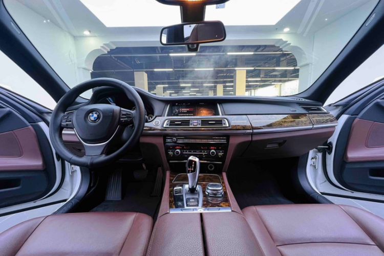 Used BMW 7 Series 2014 730Li Premium Edition
