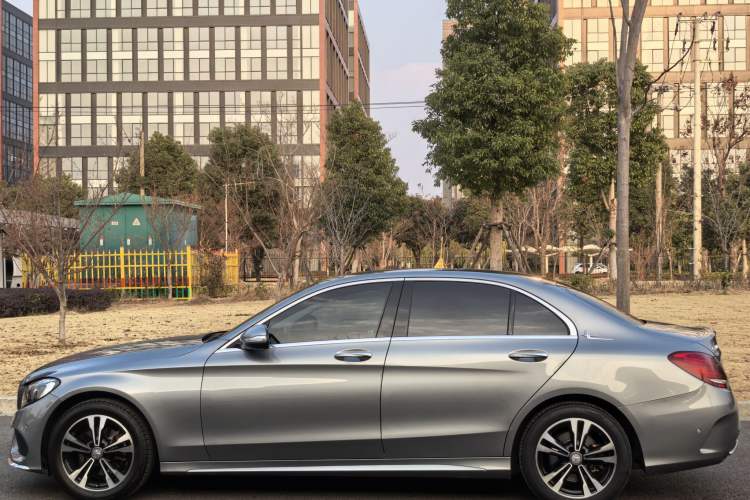 Used Mercedes-Benz C-Class 2016 C 200 L Sport Edition
