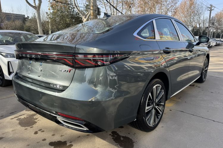 Used Chery Arrizo 8 PRO 2025 Pro 1.6T Standard Model
