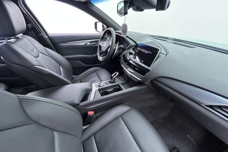 Used Cadillac CT5 2022 28T Luxury Version (Standard Edition) Interior 5