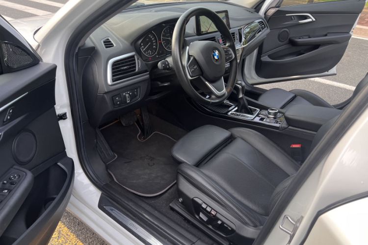 Used BMW 1 Series 2017 118i Design Package Model