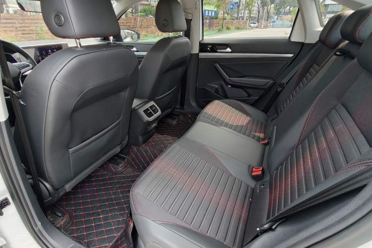 Used Volkswagen Lavida 2024 300TSI DSG Starry Sky Deluxe Edition Interior 6