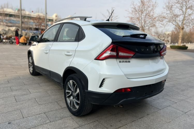 Used Luxgen U5 SUV 2017 1.6L CVT Knight Edition
