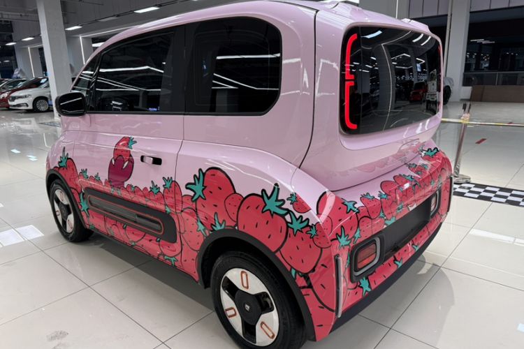 Used Baojun KiWi EV 2021 Artist Model Ternary Lithium