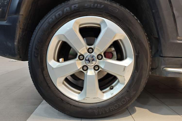 Used Jeep Compass 2017 200T Automatic Family Edition
