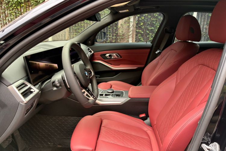 Used BMW 3 Series 2025 330Li M Sport Shadowline Package
