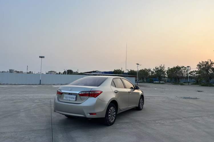 Used Toyota Corolla 2017 Revised Version 1.2T S-CVT GL-i Exterior 5