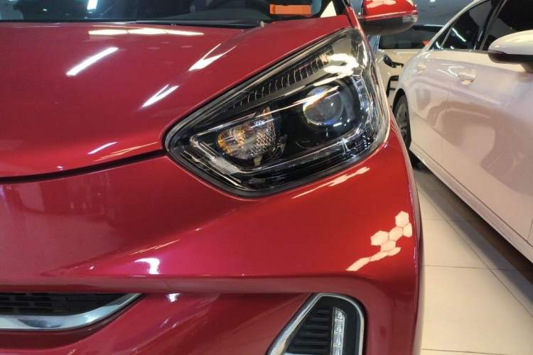 Used Chery QQ Little Ant 2022 Sweet Pink Edition Half-Sugar Version Lithium Iron Phosphate 30 kW 301 km
