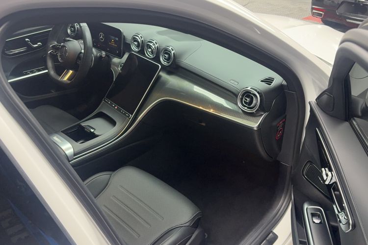 Used Mercedes-Benz C-Class 2024 Restyled C 260 L Sport Edition Interior 5