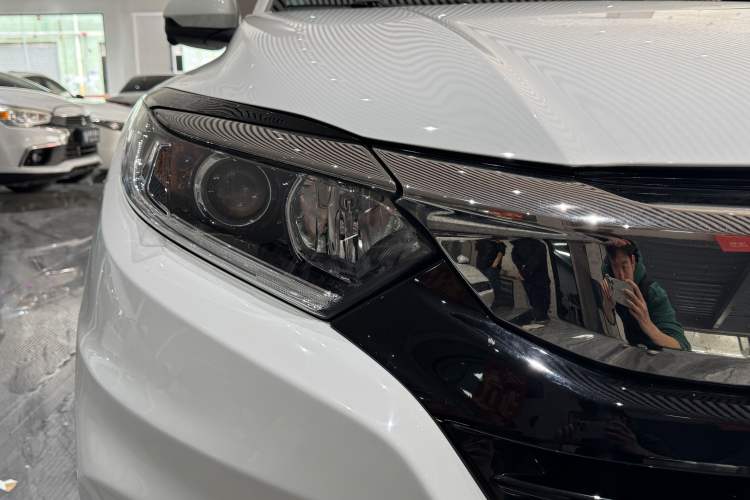 Used Honda Vezel 2020 1.5L CVT Pioneer Edition