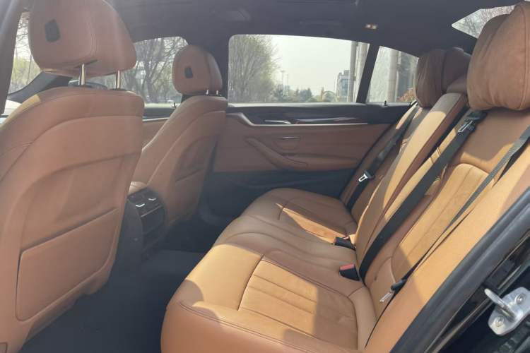 Used BMW 5 Series 2018 Restyled 530Li Leading Edition M Sport Package