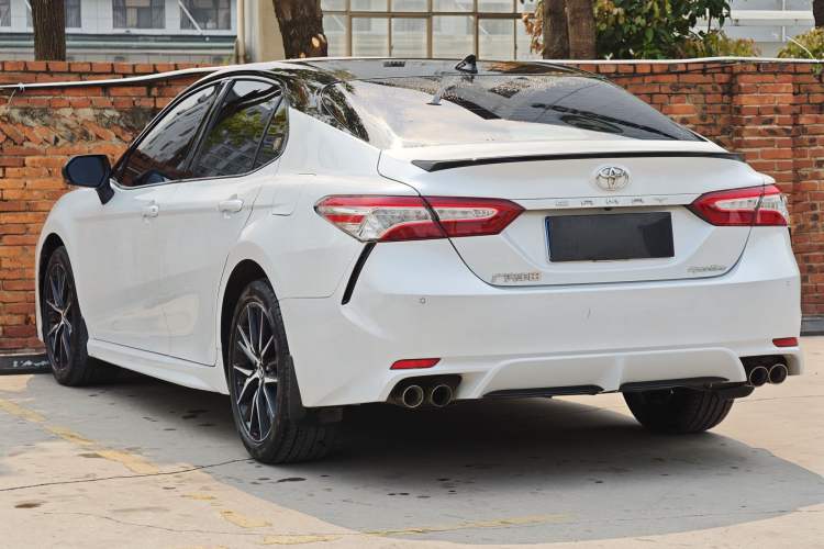 Used Toyota Camry 2021 2.0S FENGSHANG Edition Exterior 3