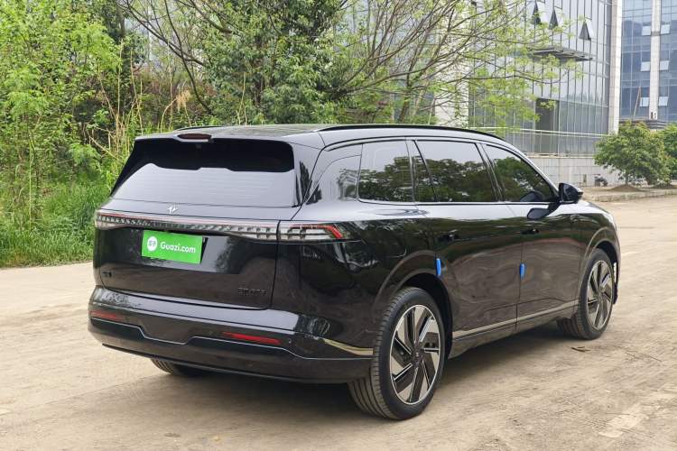 Used Dongfeng eπ eπ008 2025 636Ultra LikeYi Edition 6-Seater
