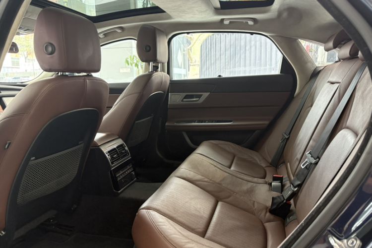 Used Jaguar XFL 2018 XFL 2.0T 250 PS Luxury Edition