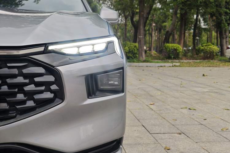 Used Ford Mondeo 2023 EcoBoost 180 Comfort Model Left Front Headlight