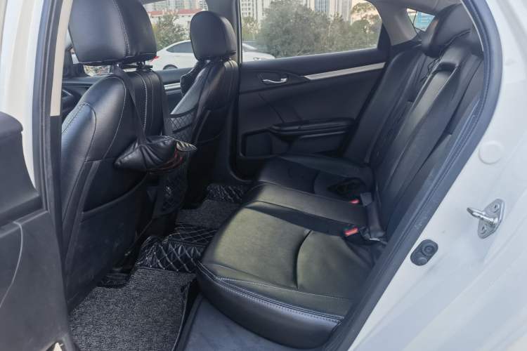 Used Honda Civic 2019 220TURBO CVT Dynamic Edition China V