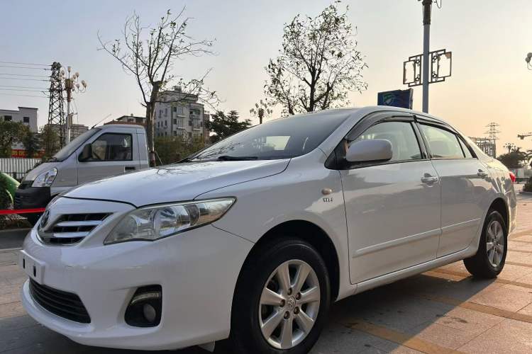 Used Toyota Corolla 2011 1.6L Manual GL