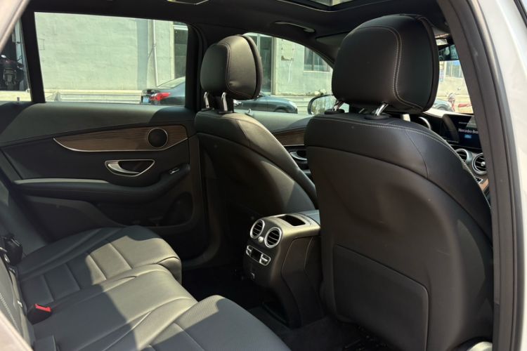 Used Mercedes-Benz GLC 2022 Facelift GLC 260 L 4MATIC Luxury Edition