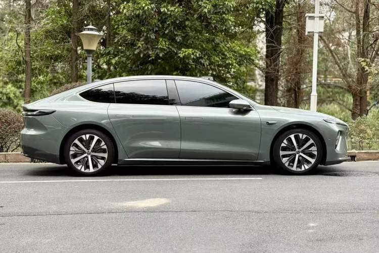 Used Nio ET7 2022 100kWh First Edition Exterior 9