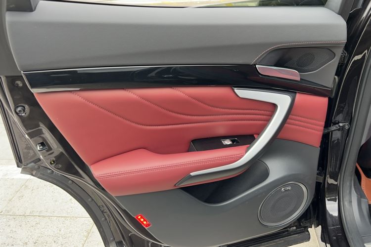 Used Wey VV7 2017 2.0T Flagship Model