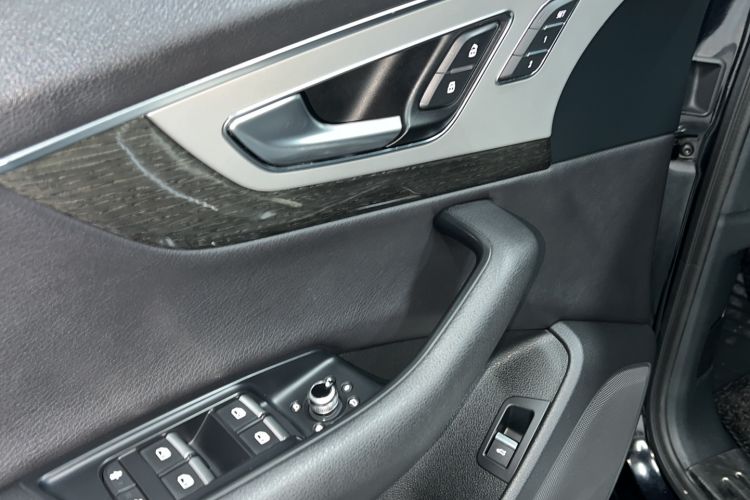 Used Audi Q7 2018 3.0T Prestige Middle East Version
