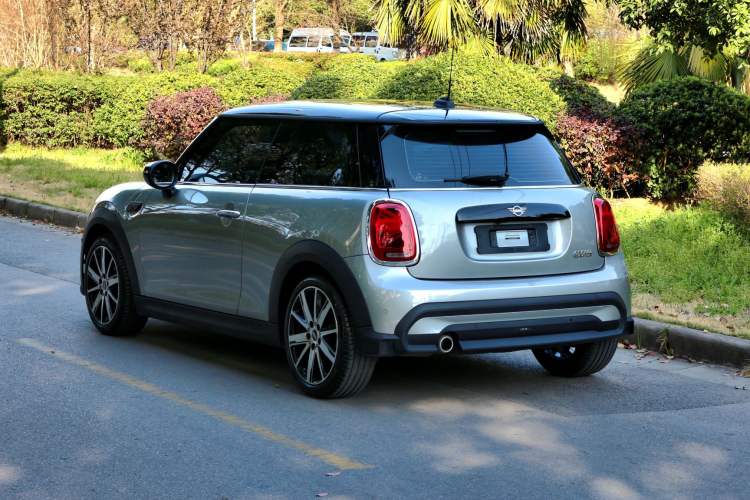 Used MINI MINI 2023 Updated 1.5T COOPER Artist