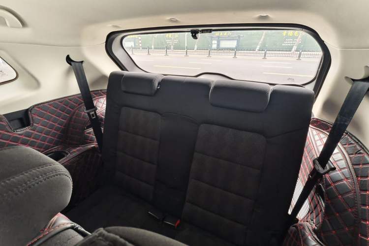 Used Sinotruk VGV U70 2020 1.5T Manual Comfort Edition 7 Seats