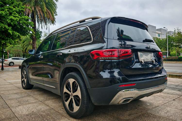 Used Mercedes-Benz GLB 2023 GLB 220 Fashion Model Exterior 6