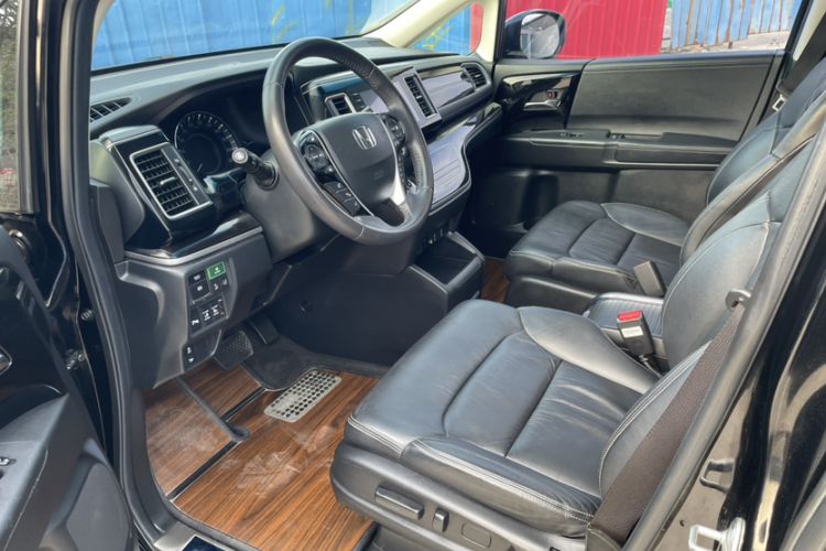 Used Honda Elysion 2019 2.0L Hybrid Luxury Edition