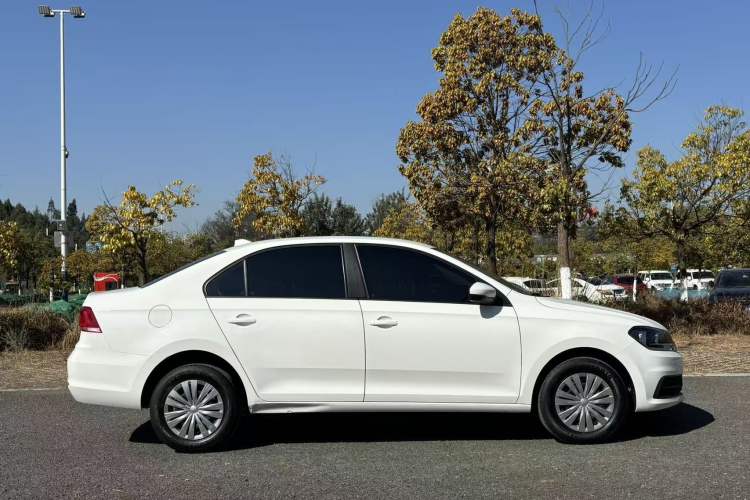 Used Volkswagen Santana 2021 1.5L Manual Fashion Edition
