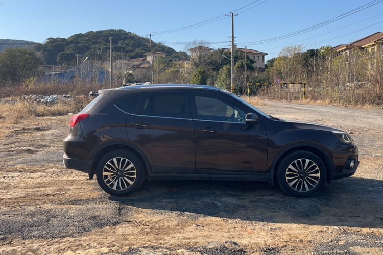 Used GAC Trumpchi GS5 Super 2015 1.8T Automatic Two-Wheel Drive Luxury Edition
