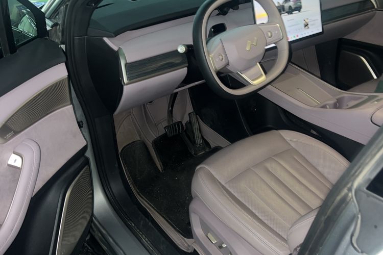 Used ONVO L60 2024 60 kWh Rear-Drive Version