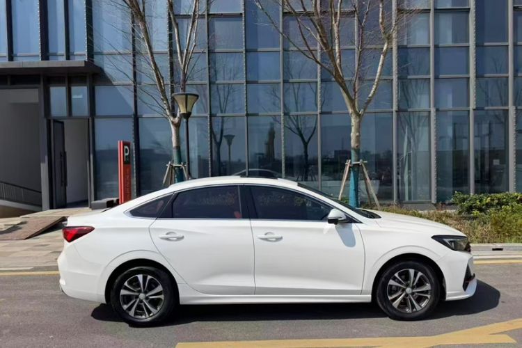 Used Changan Eado 2023 Changan Edition PLUS Blue Whale NE 1.4T GDI DCT Prestige Version