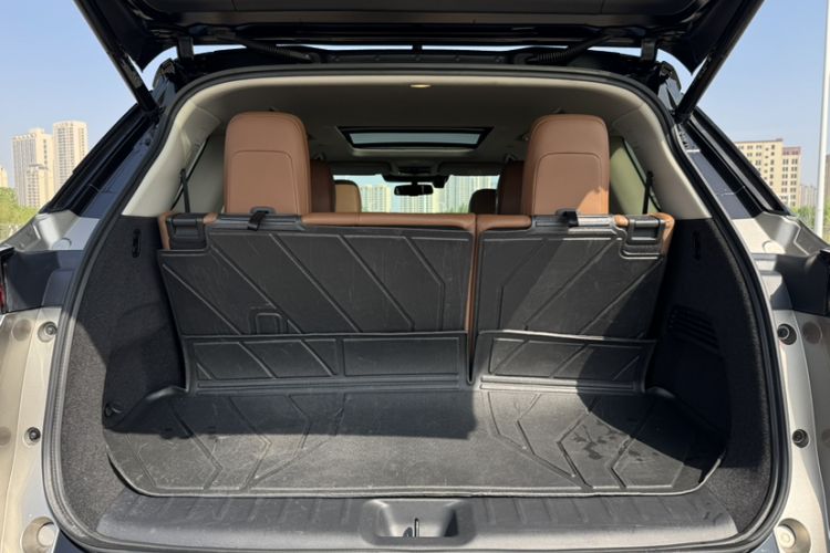 Used Nissan Pathfinder 2024 380 VC-TURBO Four-Wheel Drive Intelligent Driving Version 6 Seats Trunk